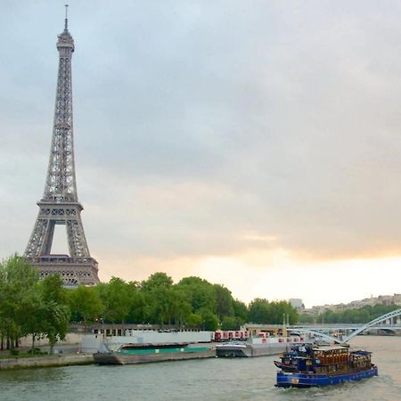 Apartmán Renovated Champs-Elysees Retreat Paříž Exteriér fotografie