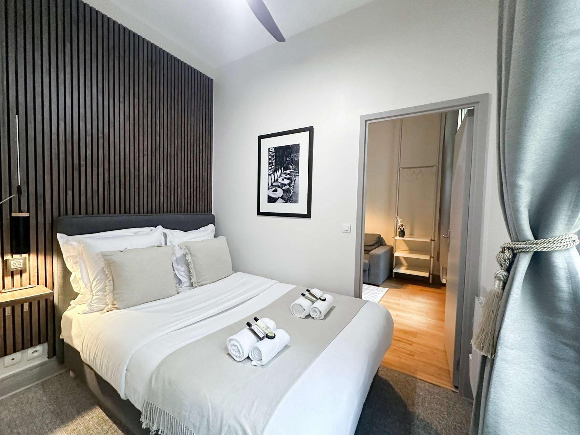 Apartmán Renovated Champs-Elysees Retreat Paříž Exteriér fotografie