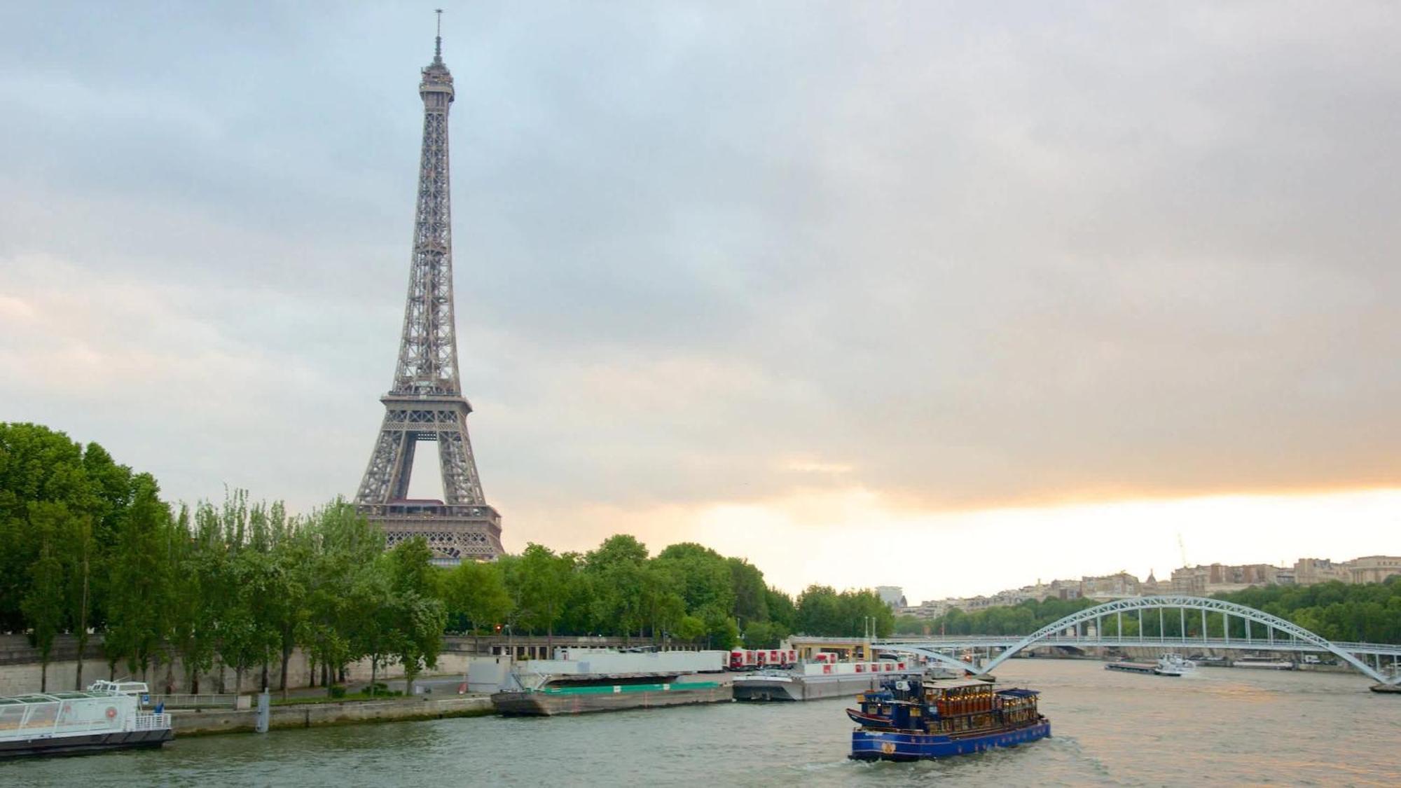 Apartmán Renovated Champs-Elysees Retreat Paříž Exteriér fotografie
